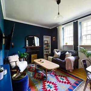 Guestready - Picturesque 1bd In Dean Village Edinburgh