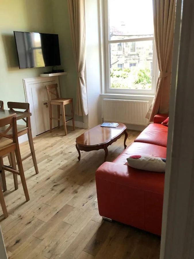 Murrayfield Spacious 2-Bedroom Apartment Εδιμβούργο 0*,